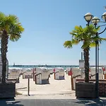 Strandhuus Διαμέρισμα