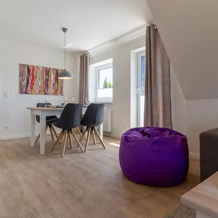 Apartament Strandhuus *