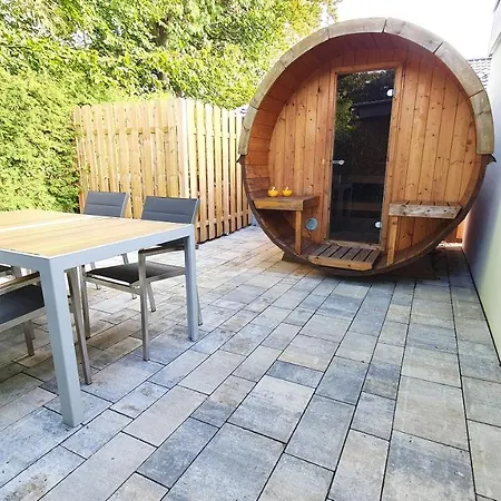 Apartament Strandhuus *