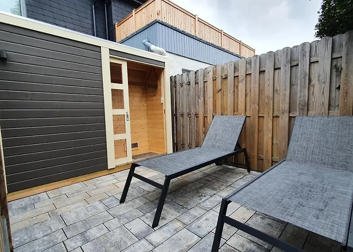 Апартаменты Strandhuus *