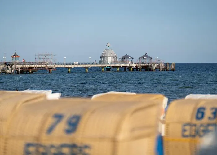 Апартаменты Strandhuus Грёмиц